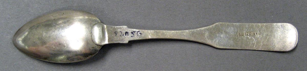 1998.0004.1982 Silver Spoon underside