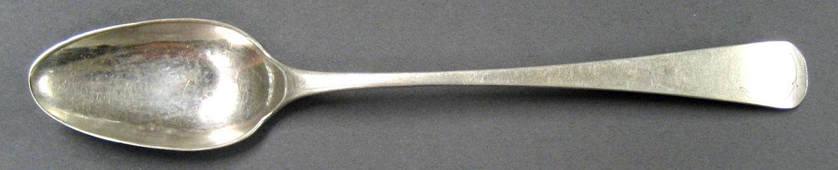 1998.0004.1985 Silver Spoon upper surface