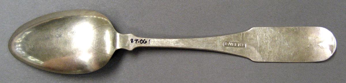 1998.0004.1987.001 Silver Spoon underside