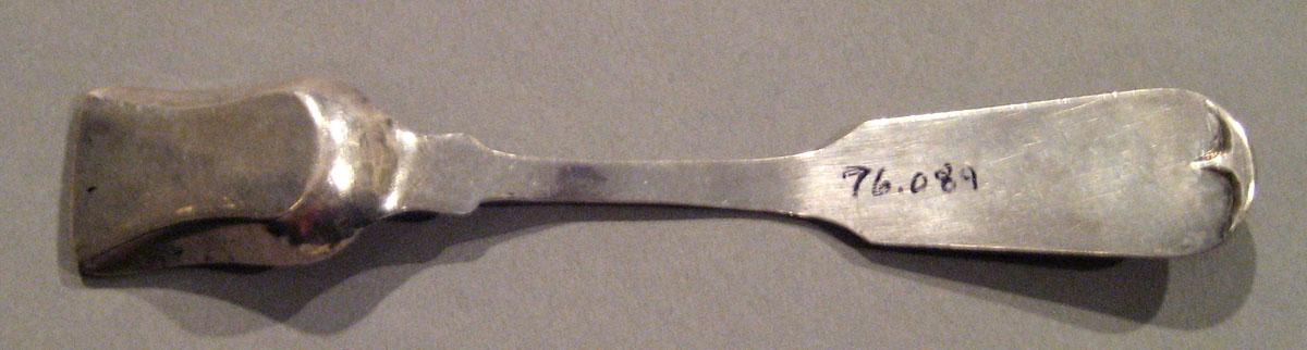 1998.0004.198 Silver Spoon underside