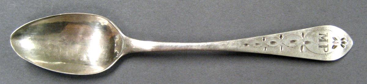 1998.0004.1990 Silver Spoon upper surface