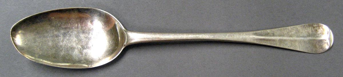 1998.0004.1998 Silver Spoon upper surface