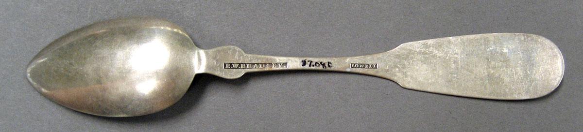 1998.0004.2006 Silver Spoon underside