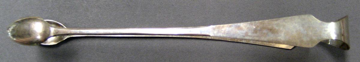 1998.0004.2016 Silver Tongs view 2