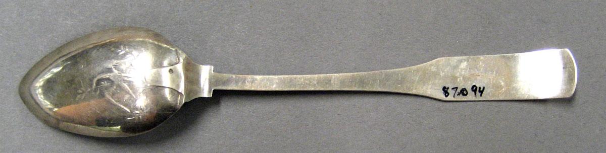 1998.0004.2018 Silver Spoon underside