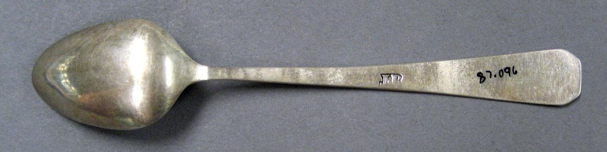1998.0004.2020.001 Silver Spoon underside