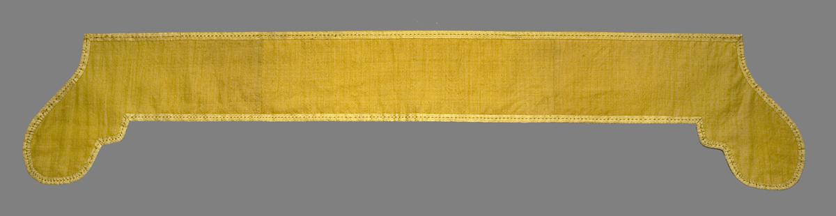 1952.0354.001 C Window Hanging, Valance