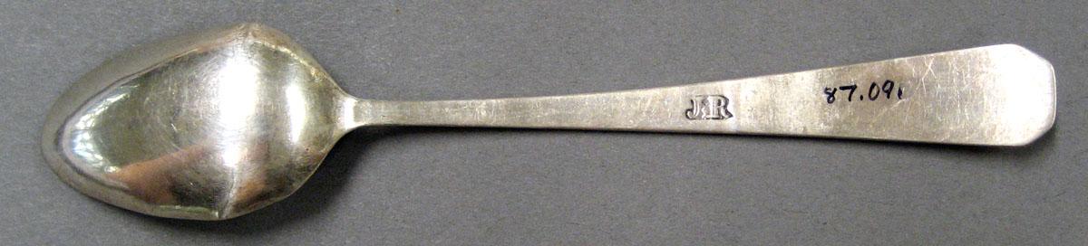 1998.0004.2020.002 Silver Spoon underside