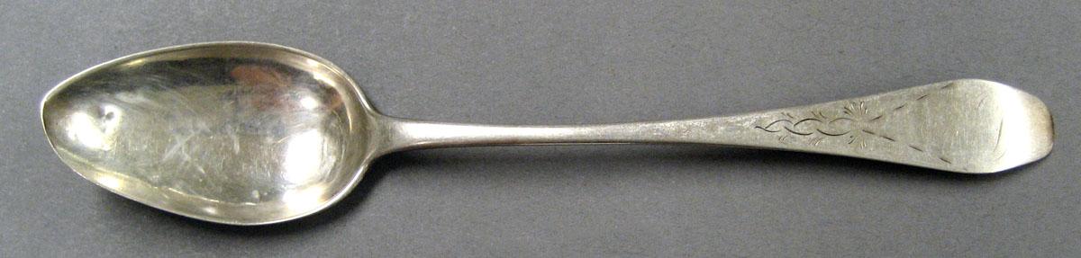 1998.0004.2031.001 Silver Spoon upper surface