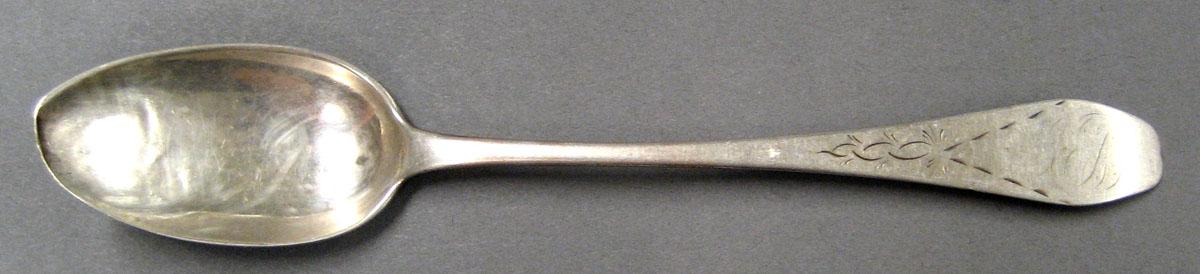 1998.0004.2031.002 Silver Spoon upper surface
