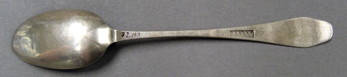 1998.0004.2031.002 Silver Spoon underside