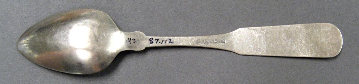 1998.0004.2035 Silver Spoon underside