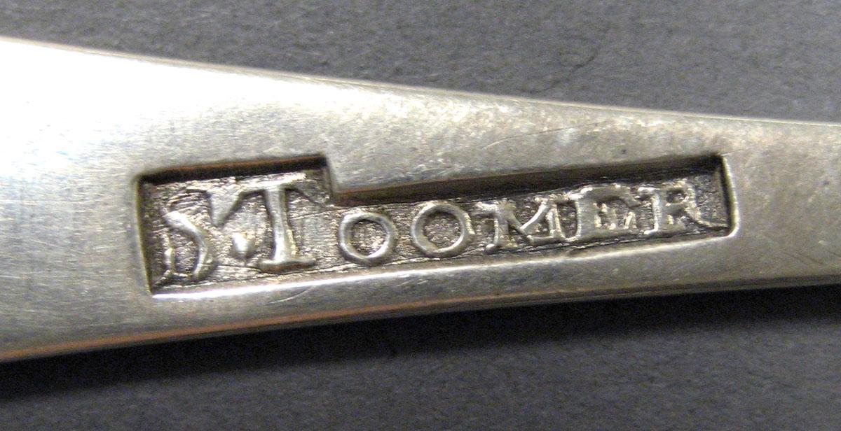 1998.0004.2037 Silver Spoon mark