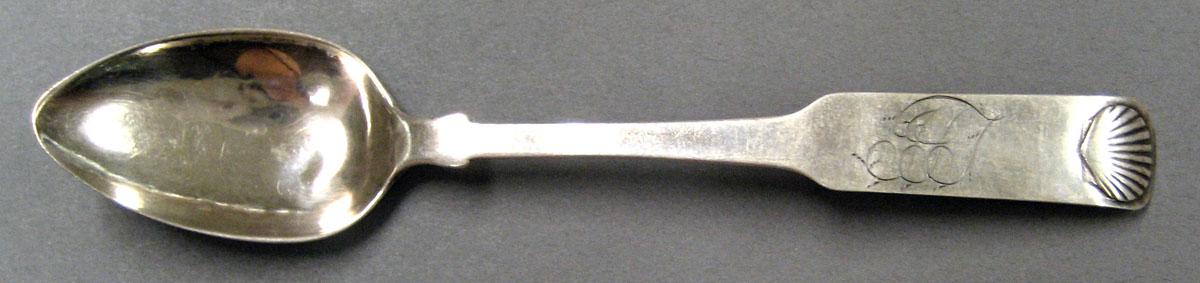 1998.0004.2040 Silver Spoon upper surface