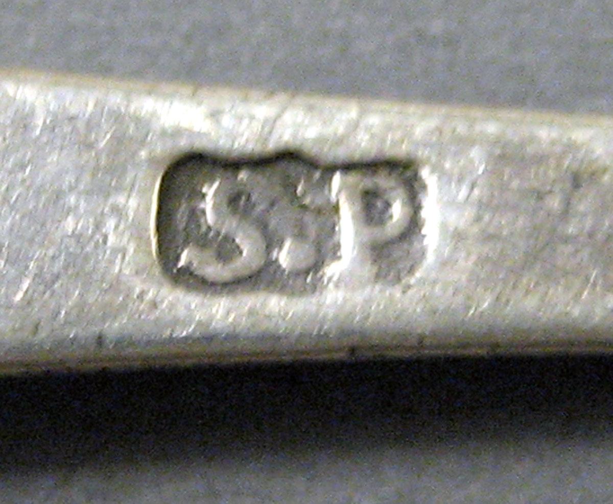 1998.0004.2044 Silver Spoon mark