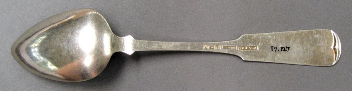 1998.0004.2050 Silver Spoon underside