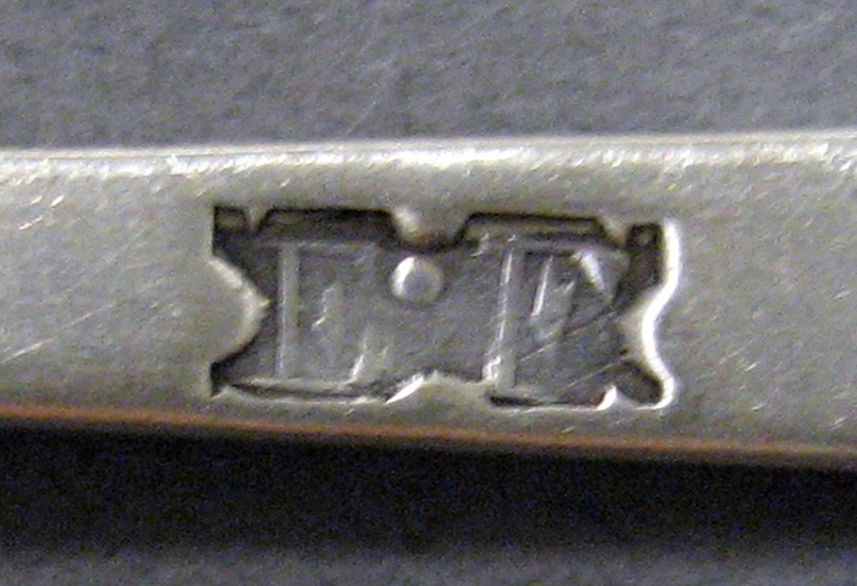 1998.0004.2051 Silver Spoon mark