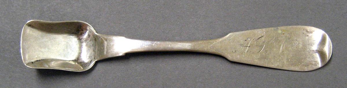 1998.0004.2060.001 Silver Spoon upper surface