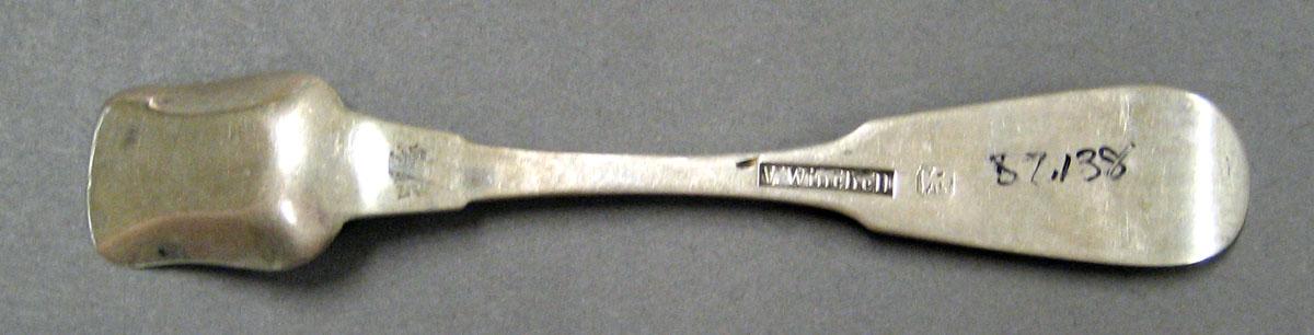 1998.0004.2060.001 Silver Spoon underside