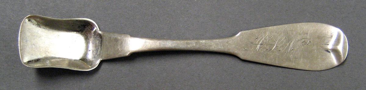 1998.0004.2060.002 Silver Spoon upper surface