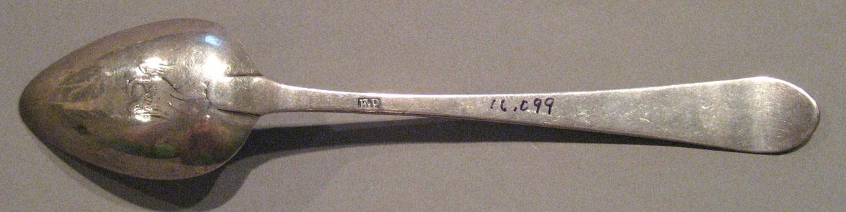 1998.0004.206.001 Silver Spoon underside