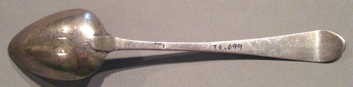 1998.0004.206.002 Silver Spoon underside