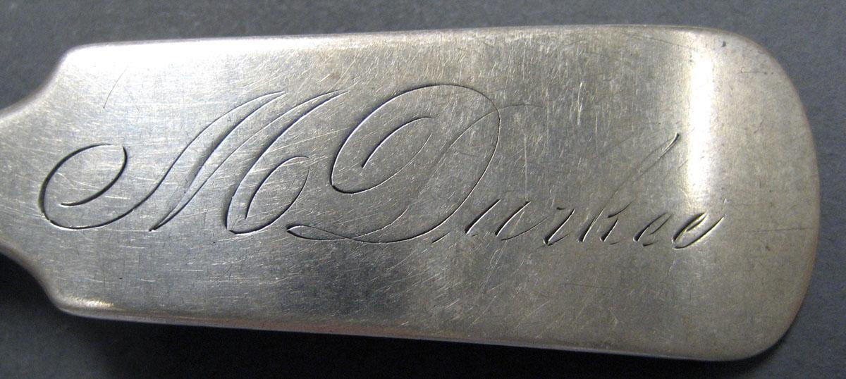 1998.0004.2062.001 Silver Spoon engraving