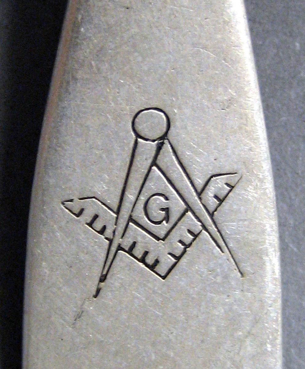1998.0004.2063 Silver Spoon engraving upper surface