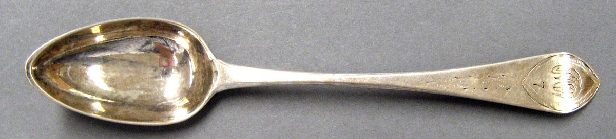 1998.0004.2064.001 Silver Spoon upper surface