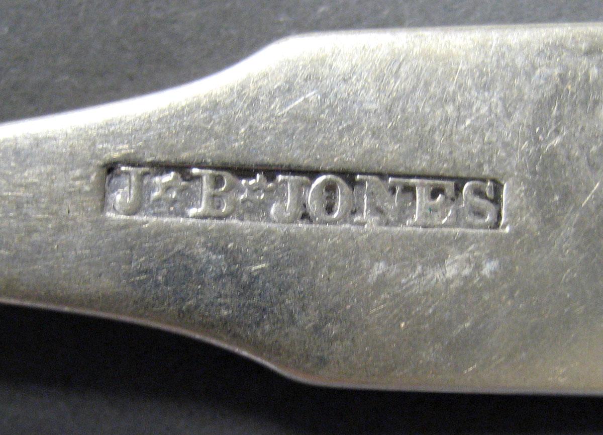 1998.0004.2065.001 Silver Spoon mark