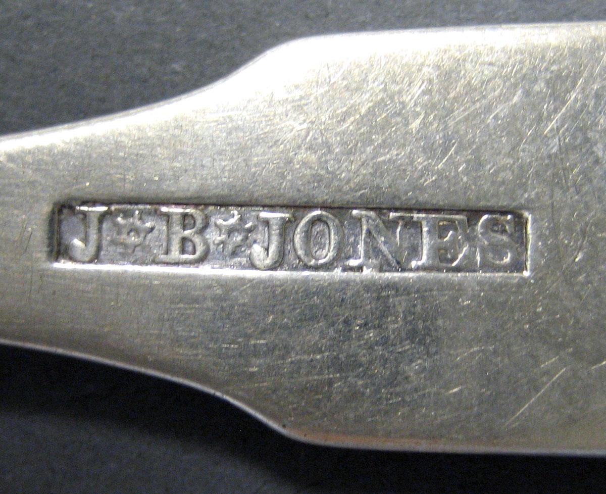 1998.0004.065.002 Silver Spoon mark