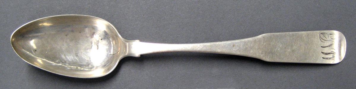 1998.0004.2072.002 Silver Spoon upper surface