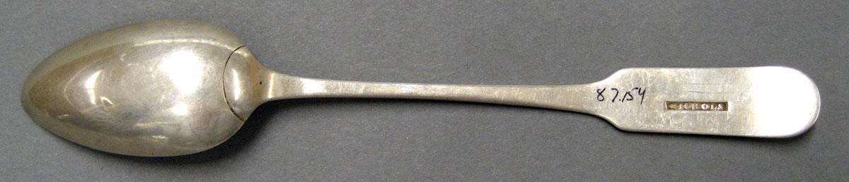 1998.0004.2076.002 Silver Spoon underside
