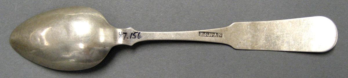1998.0004.2078 Silver Spoon underside