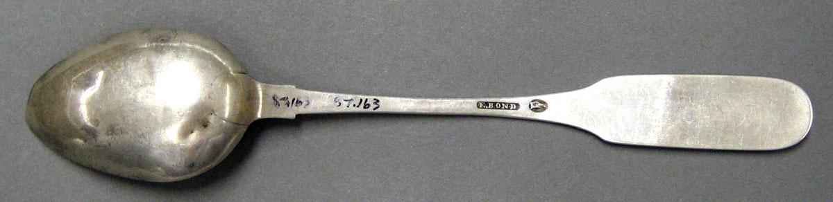 1998.0004.2085 Silver Spoon underside