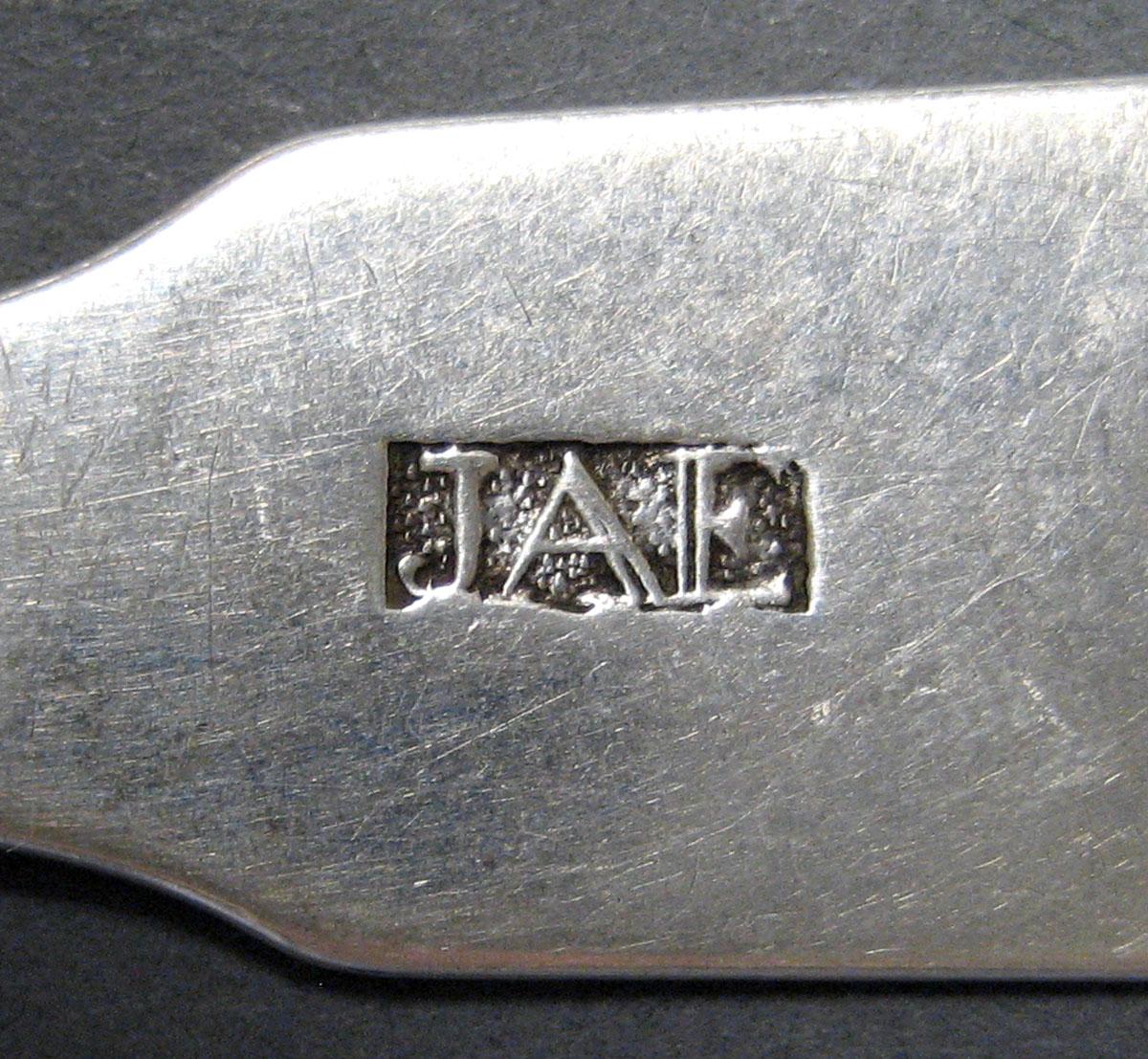 1998.0004.2086 Silver Spoon mark