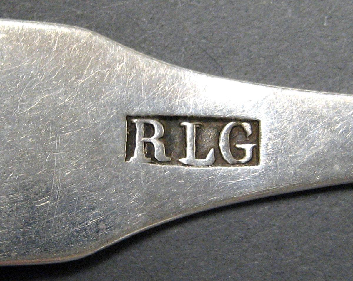 1998.0004.2087 Silver Spoon mark