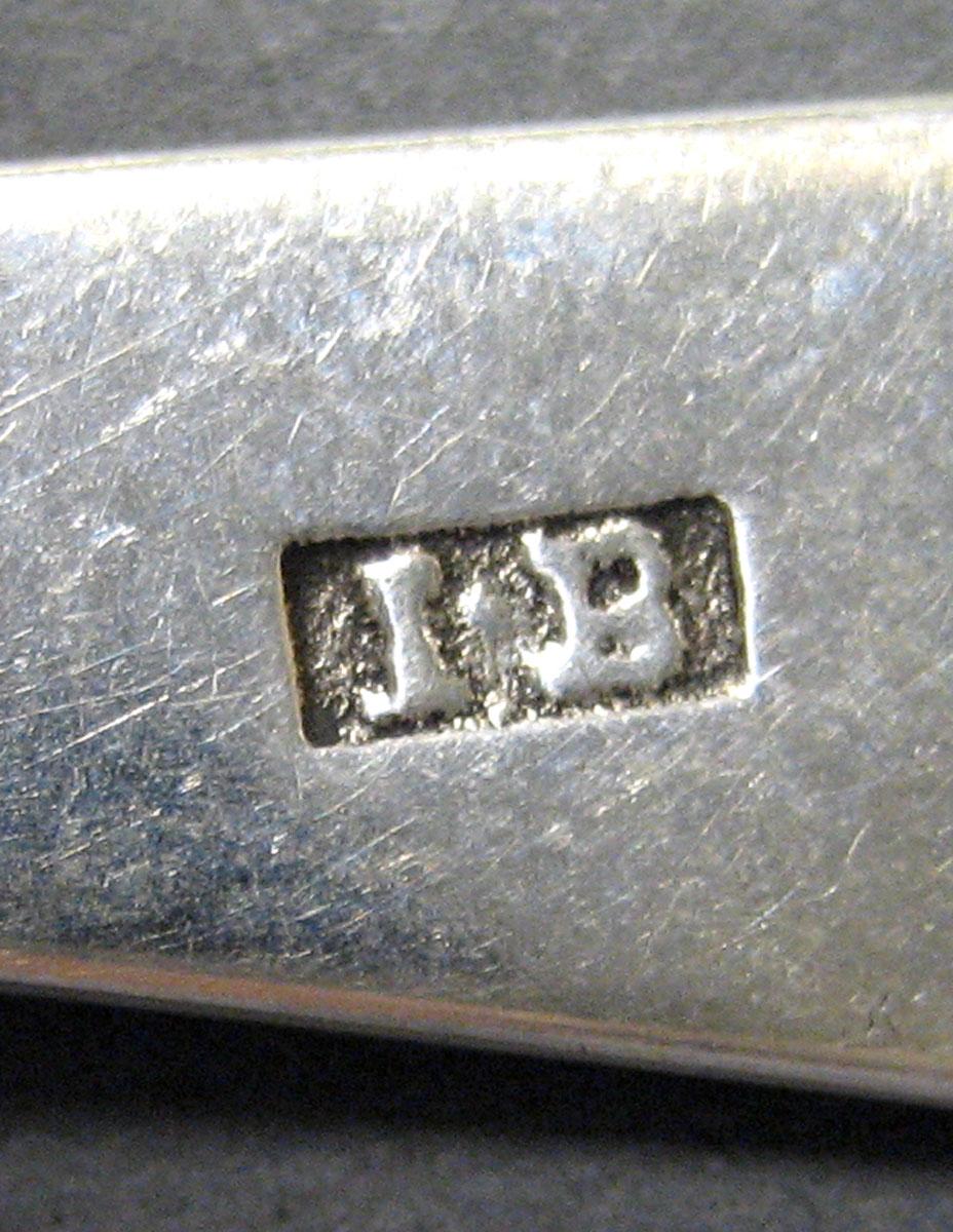 1998.0004.2091 Silver Spoon mark