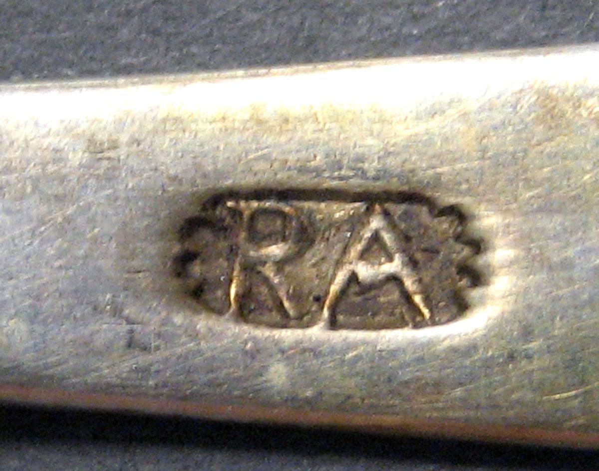 1998.0004.2092 Silver Spoon mark