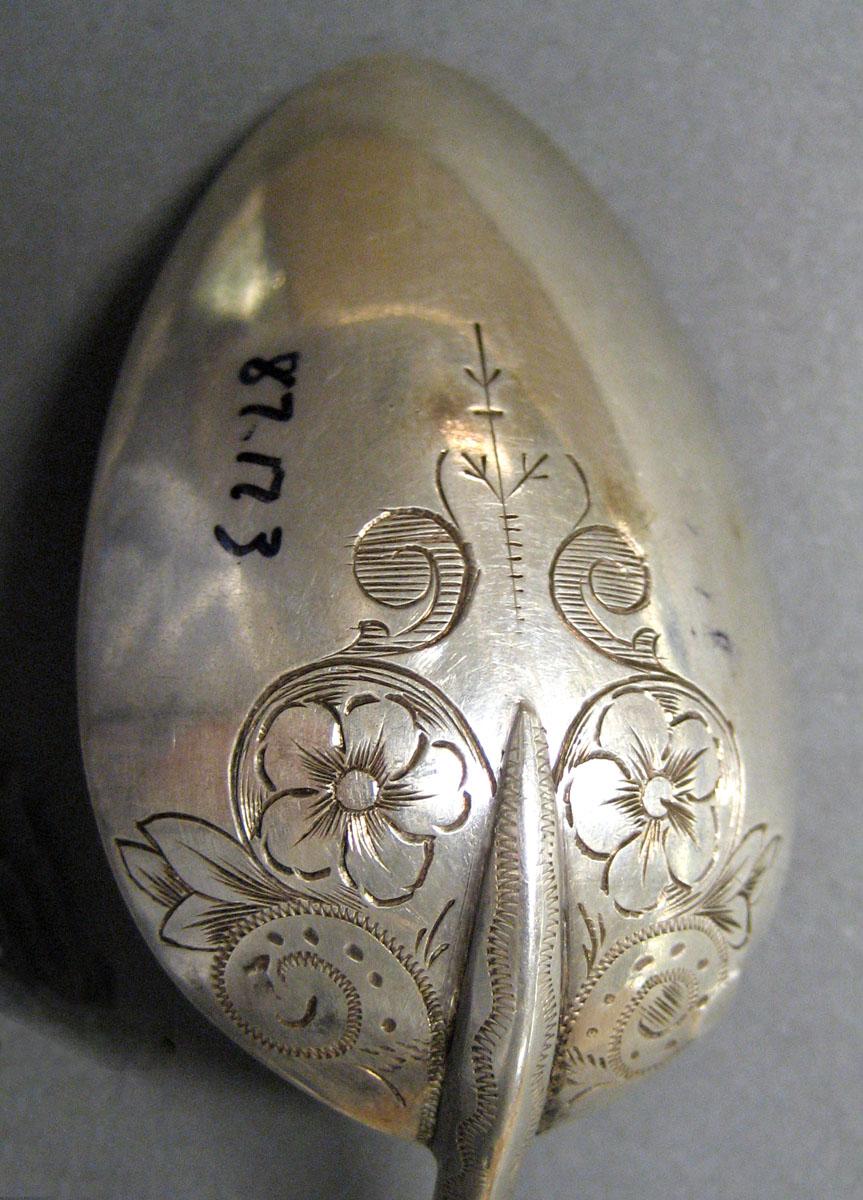 1998.0004.2095 Silver Spoon detail 2