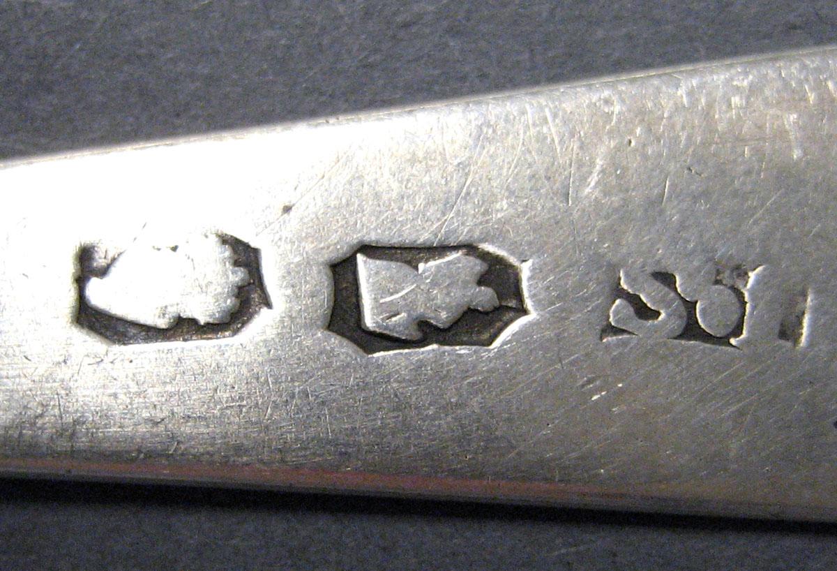 1998.0004.2096 Silver Spoon mark
