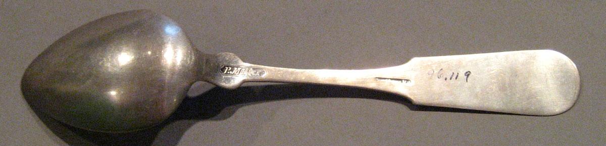 1998.0004.220 Silver Spoon underside