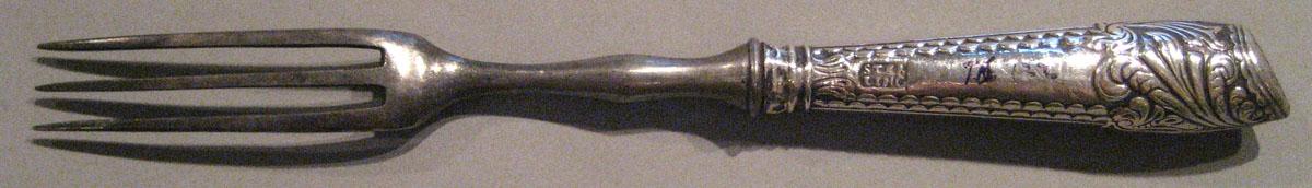 1998.0004.223.002 Silver Fork underside