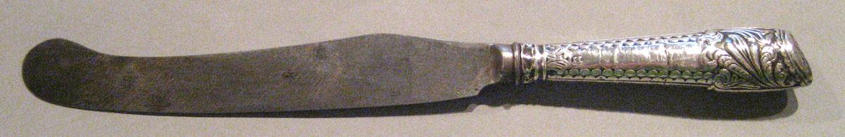 1998.0004.224.002 Silver Knife side 1