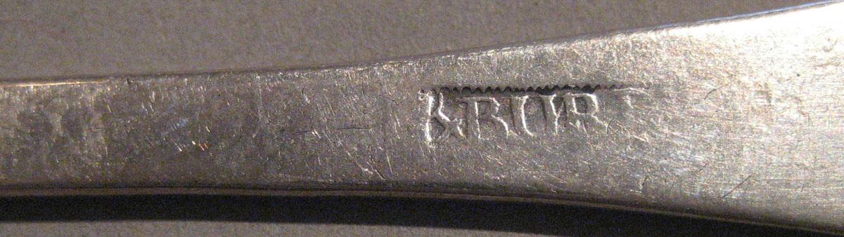 1998.0004.225.001 Silver Spoon mark
