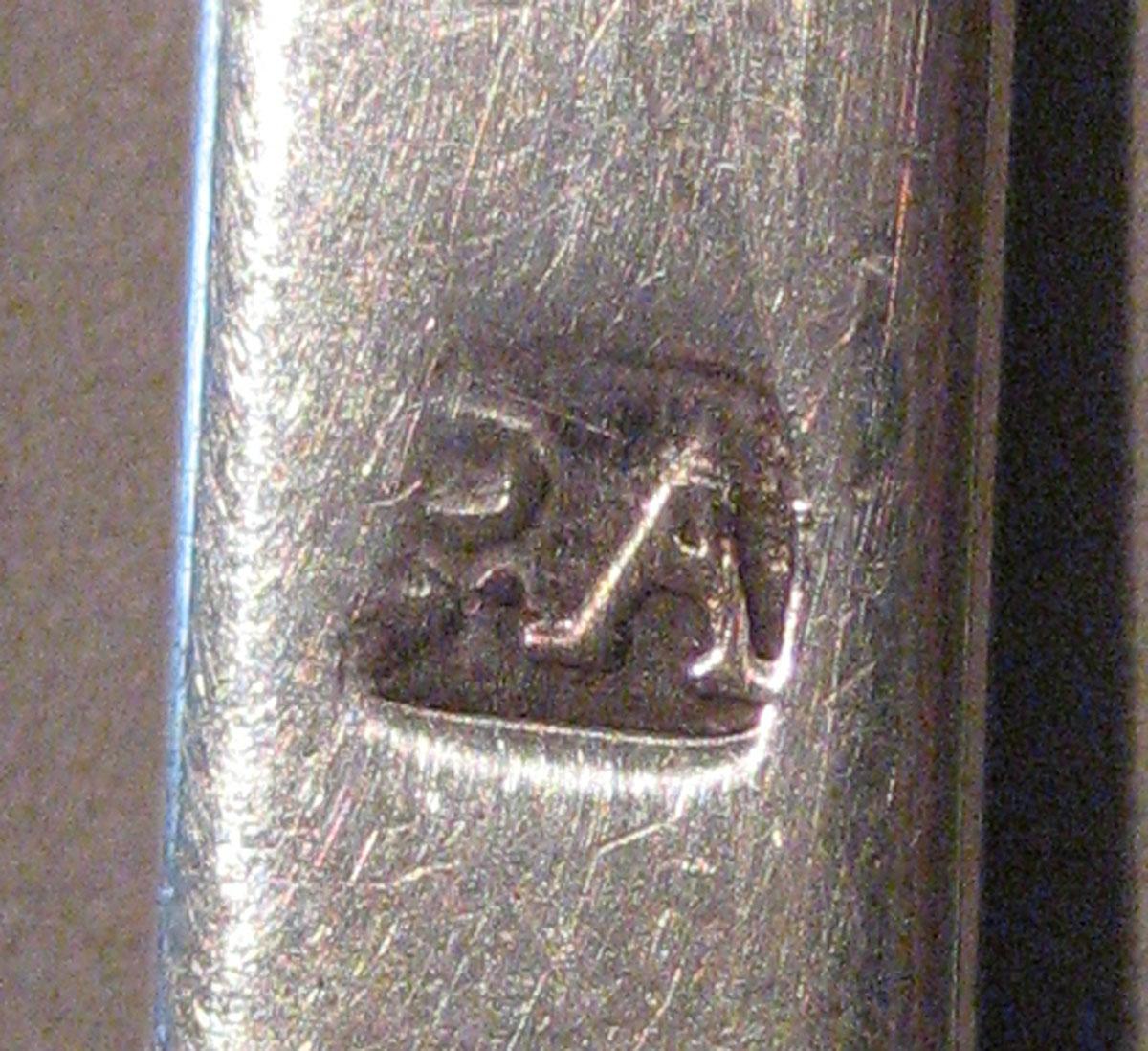 1998.0004.233 Silver Spoon mark