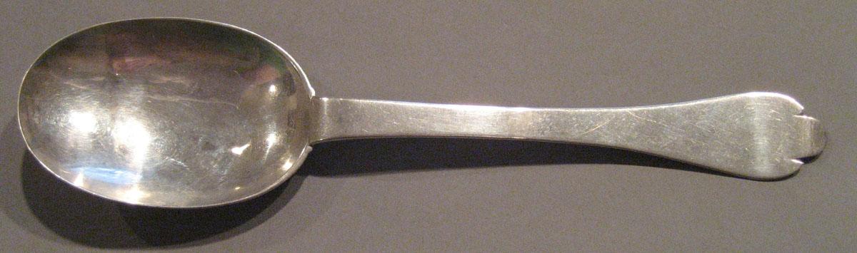 1998.0004.234 Silver Spoon upper surface