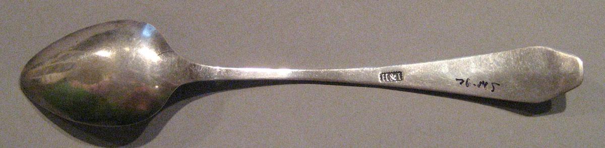 1998.0004.241.004 Silver Spoon underside