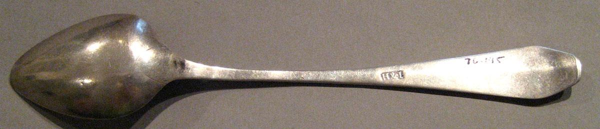 1998.0004.241.005 Silver Spoon underside