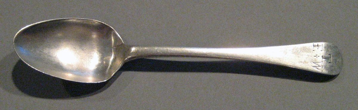 1998.0004.288 Silver Spoon upper surface